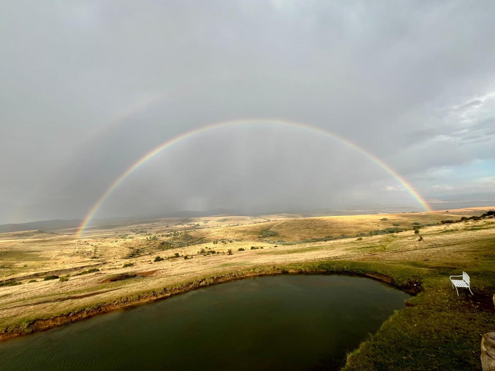 Uitzicht Private Nature Reserve And Lodge 푸리즈버그 외부 사진